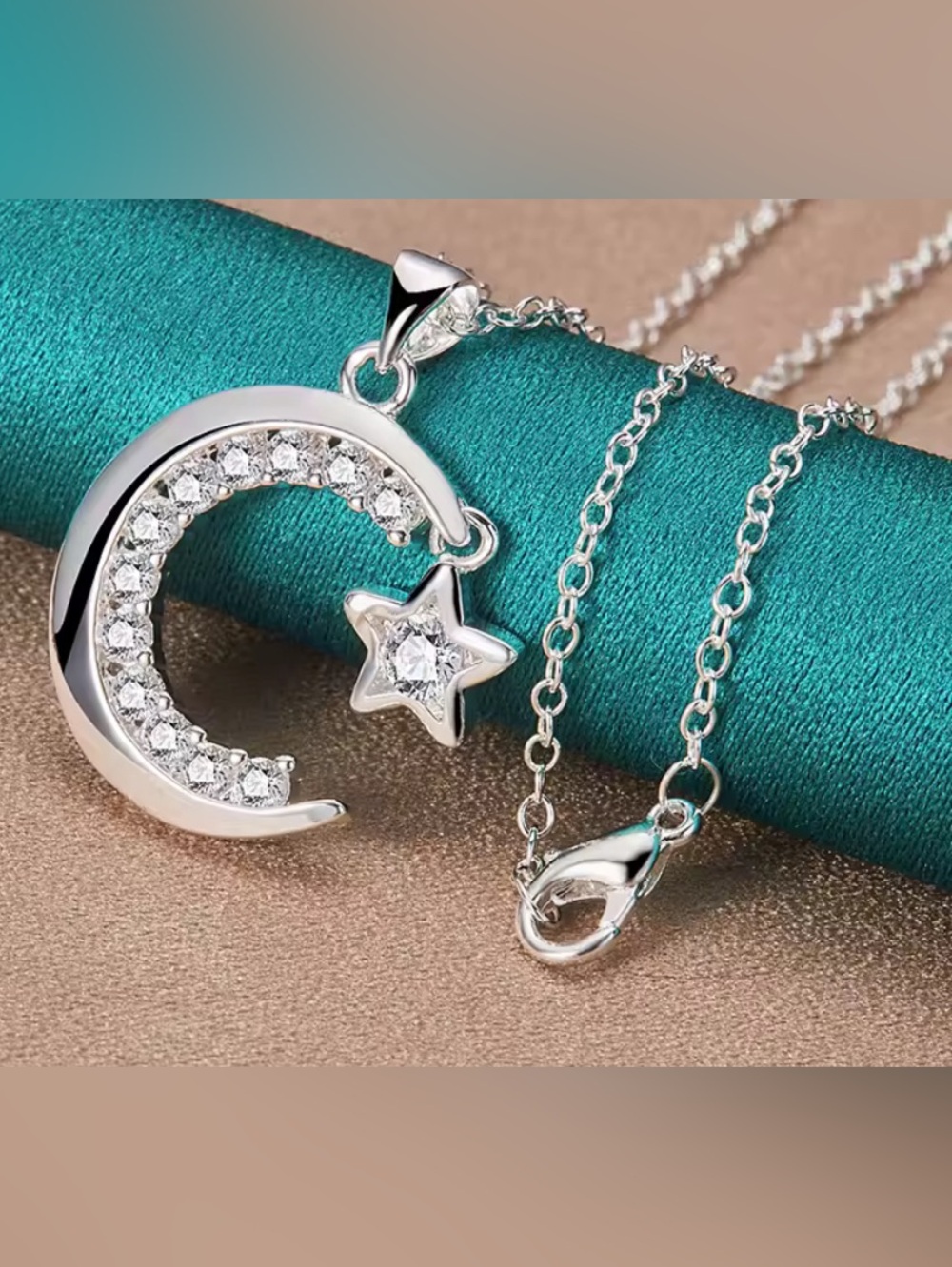 New .925 Moon Necklace